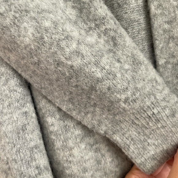 H&M Grey Ribbed Trim Cardigan - Picture 3 of 3